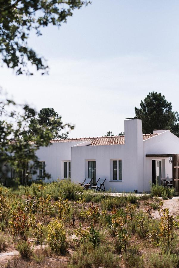 Craveiral Farmhouse By Belong Staying & Feeling เซาเตโอโตนิโอ ภายนอก รูปภาพ