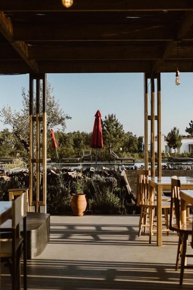 Craveiral Farmhouse By Belong Staying & Feeling เซาเตโอโตนิโอ ภายนอก รูปภาพ