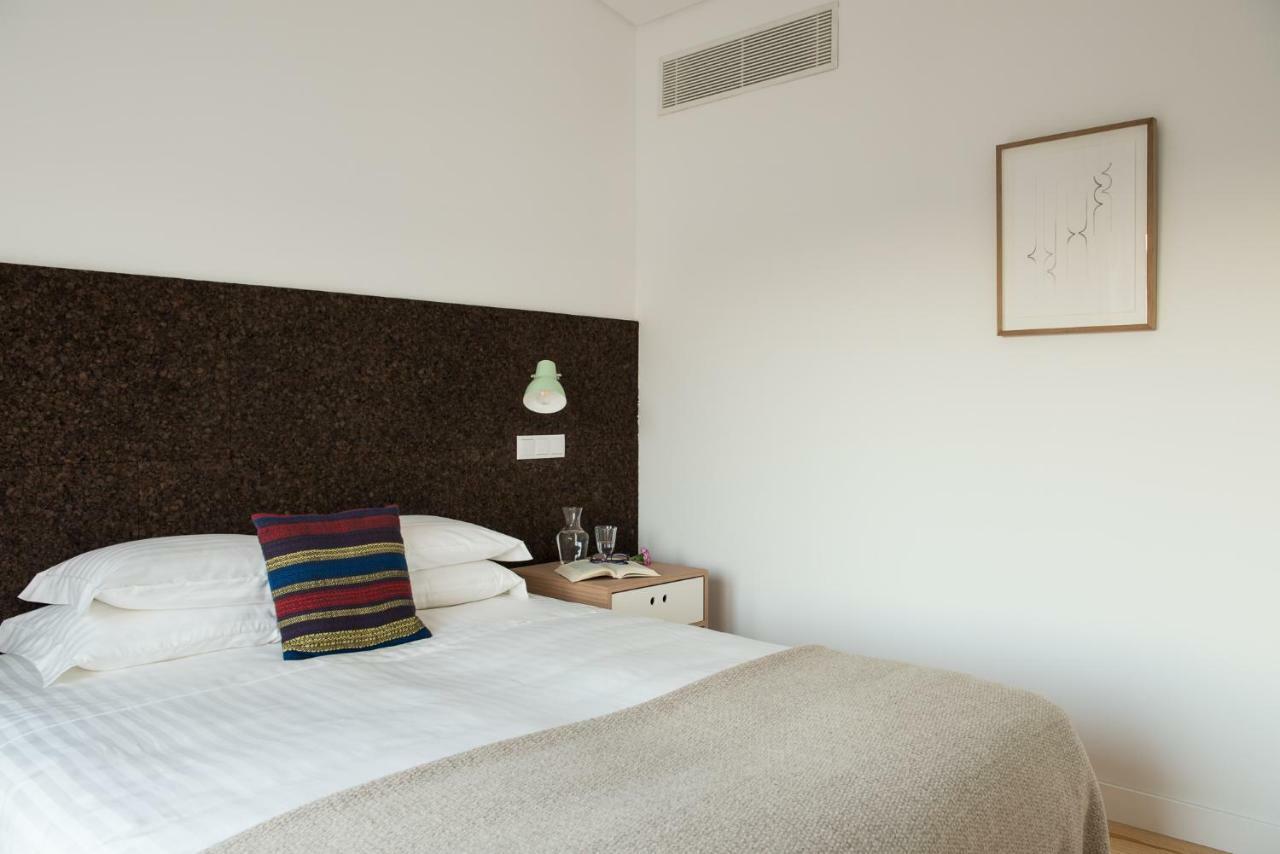 Craveiral Farmhouse By Belong Staying & Feeling เซาเตโอโตนิโอ ภายนอก รูปภาพ