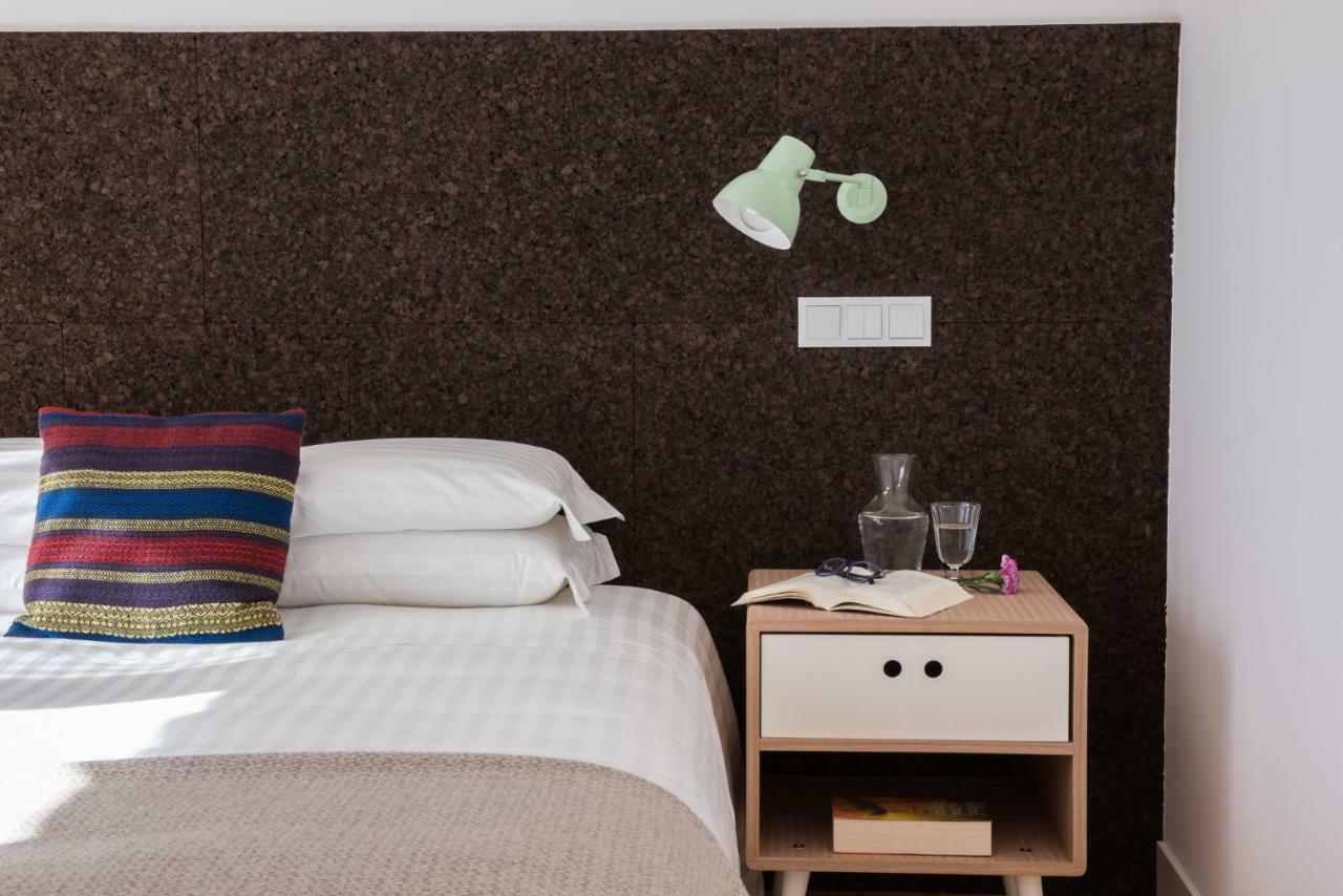 Craveiral Farmhouse By Belong Staying & Feeling เซาเตโอโตนิโอ ภายนอก รูปภาพ