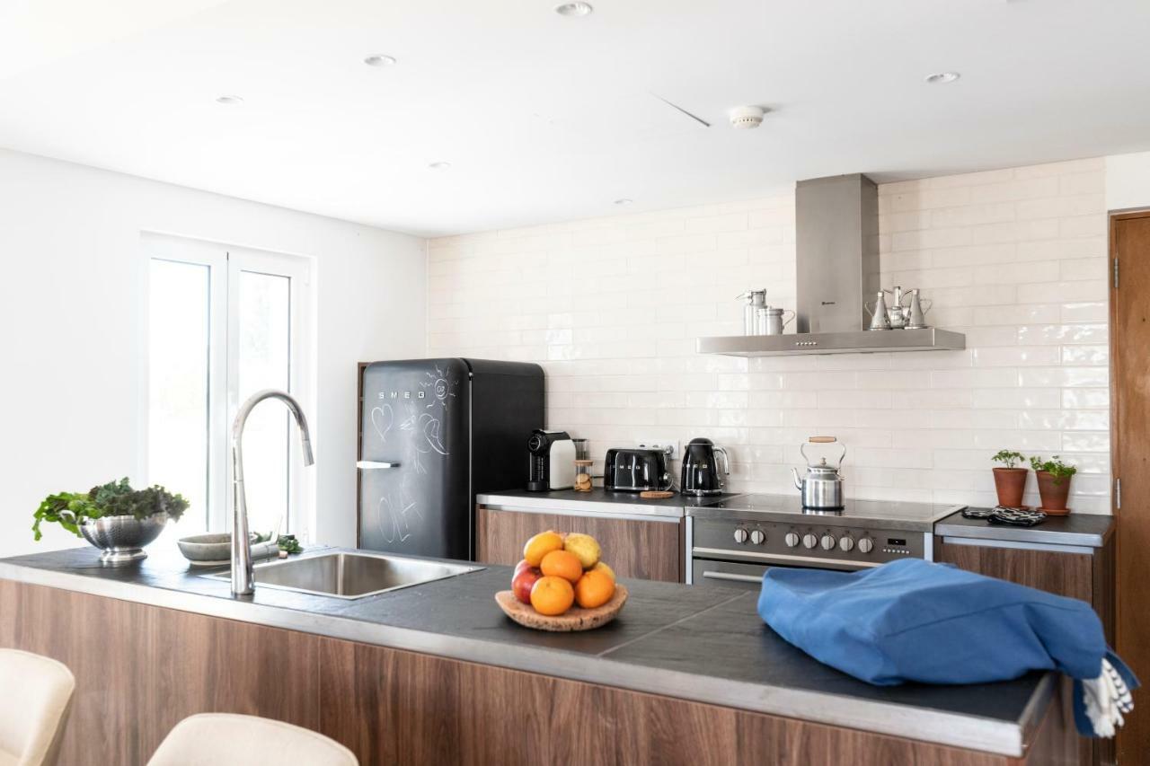 Craveiral Farmhouse By Belong Staying & Feeling เซาเตโอโตนิโอ ภายนอก รูปภาพ