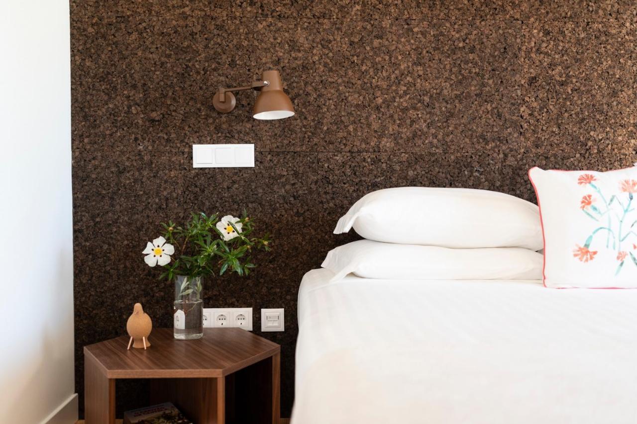 Craveiral Farmhouse By Belong Staying & Feeling เซาเตโอโตนิโอ ภายนอก รูปภาพ